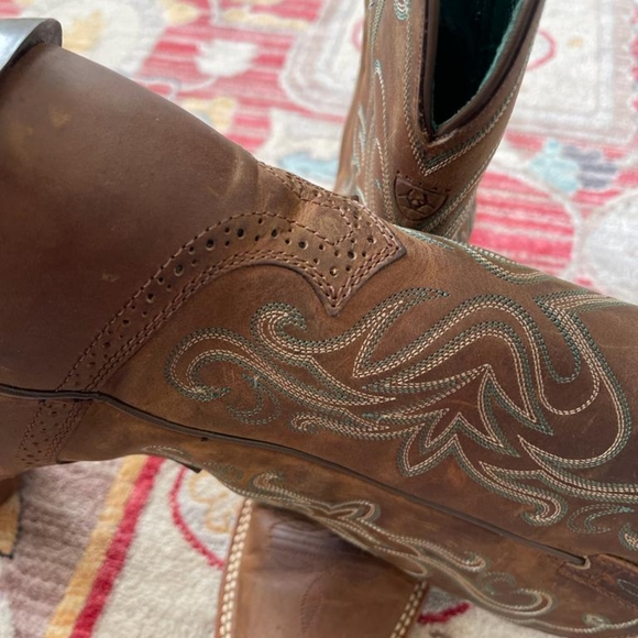 Ariat Women's size 7.5 Cowboy Boots - Picture 8 of 11